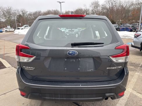 Used 2023 Subaru Forester image 3