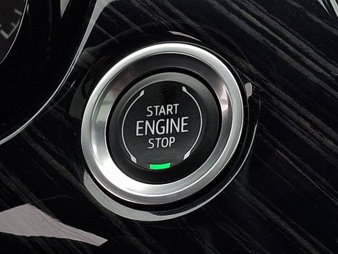 Certified 2023 Cadillac XT6 Premium Luxury w/ Technology Package image 24