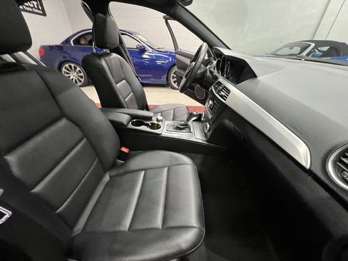 Used 2014 Mercedes-Benz C 300 4MATIC Sedan image 30