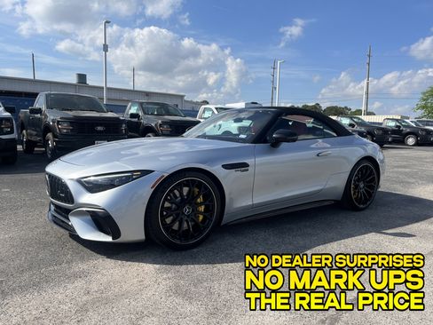 Used 2022 Mercedes-Benz SL 63 AMG 4MATIC image 5