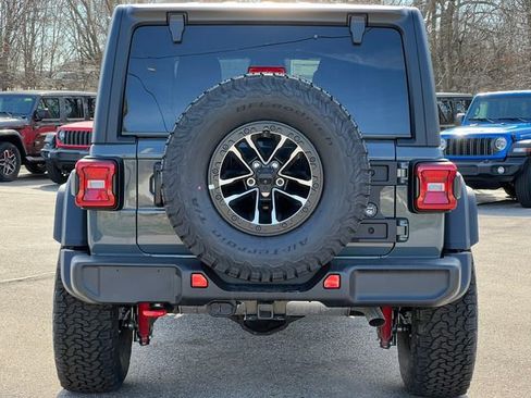 New 2026 Jeep Wrangler Unlimited Rubicon w/ Xtreme 35 Tire Package image 41