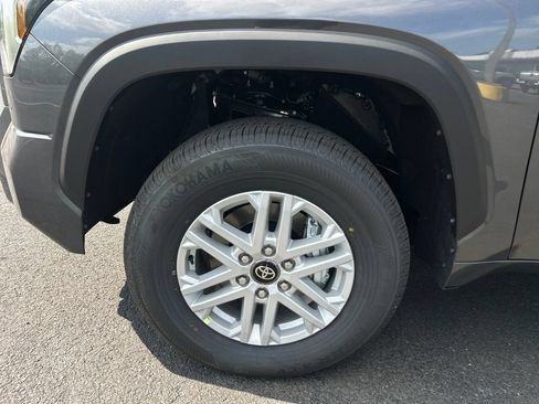 New 2026 Toyota Tundra SR5 AWD/4WD image 28