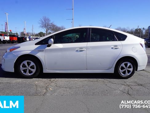Used 2013 Toyota Prius One image 10