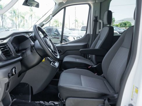 Used 2024 Ford Transit 350 XLT RWD image 21
