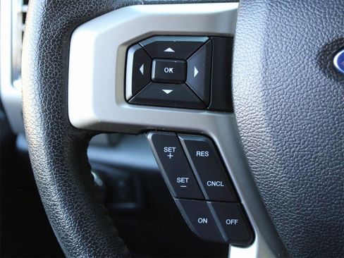 Used 2015 Ford F150 Lariat w/ Equipment Group 502A Luxury image 25