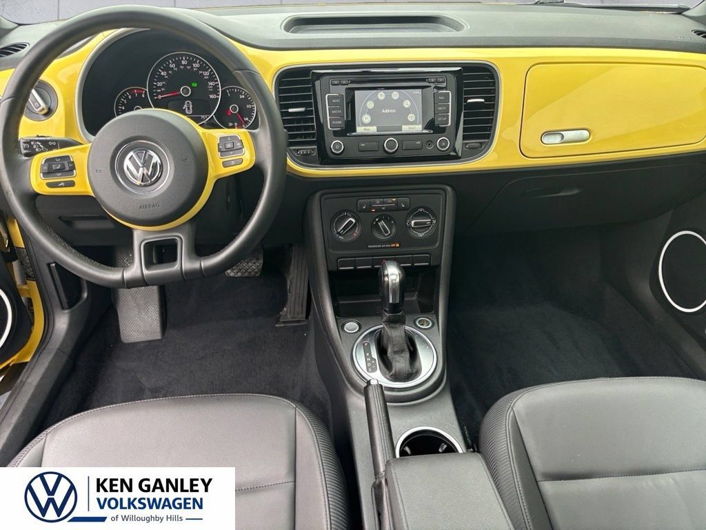 Used 2012 Volkswagen Beetle 2.5 FWD image 16