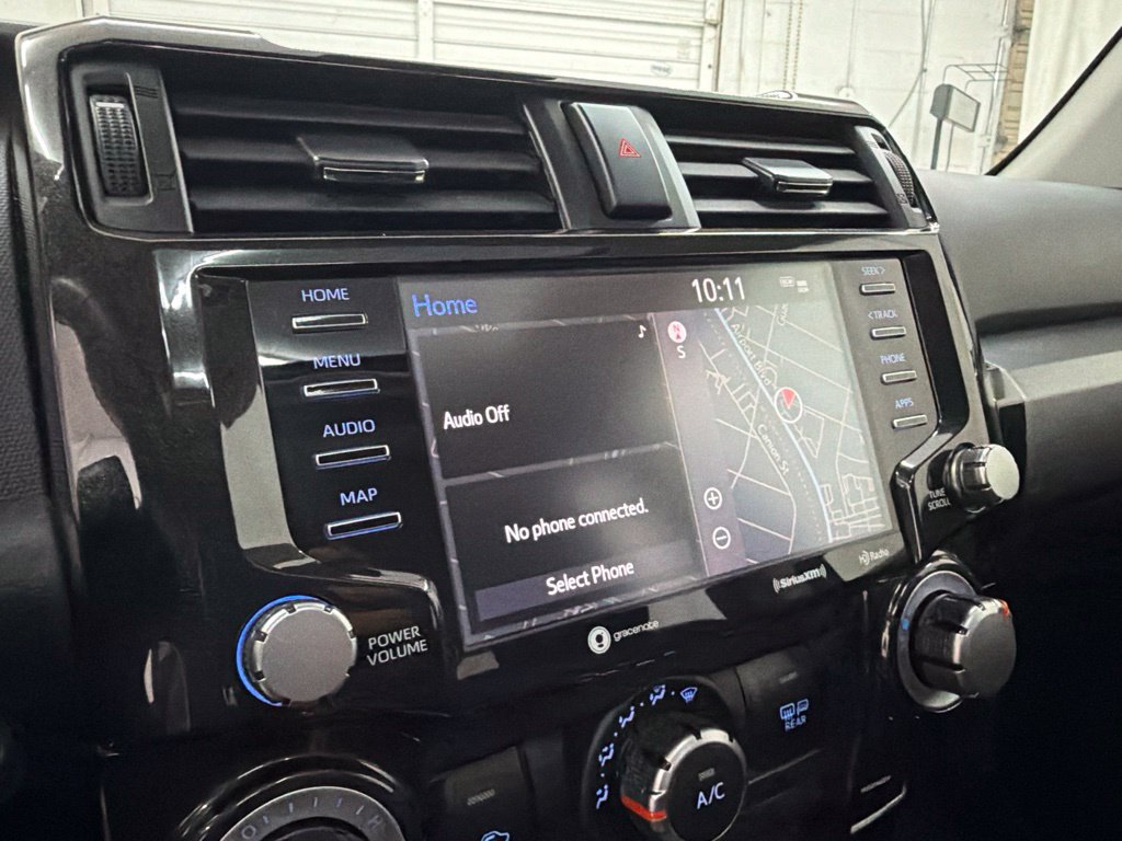 Used 2021 Toyota 4Runner TRD Off-Road Premium w/ Moonroof Package AWD/4WD image 17