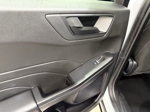 Used 2025 Ford Escape Active image 16