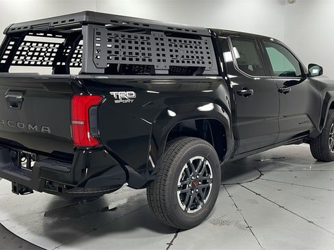 New 2025 Toyota Tacoma TRD Sport image 5