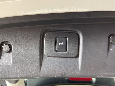 Used 2020 Nissan Murano Platinum image 49