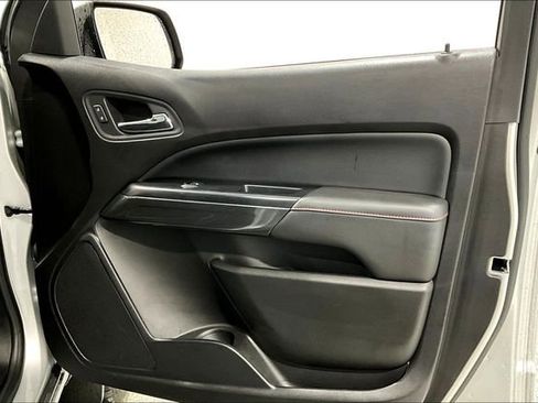 Used 2018 GMC Canyon All Terrain w/ Trailering Package image 30