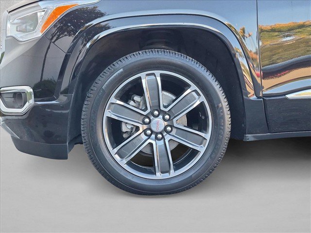 Used 2019 GMC Acadia Denali w/ Technology Package FWD image 26