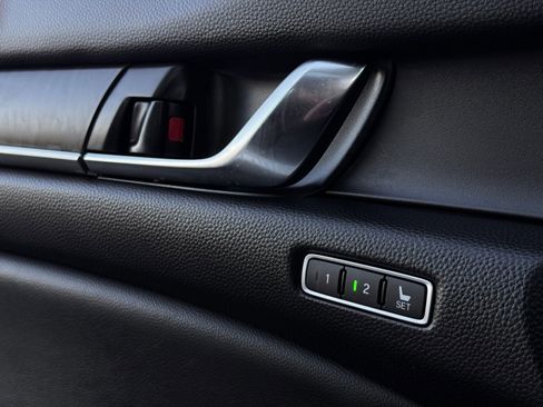 Certified 2021 Honda Accord EX-L image 14