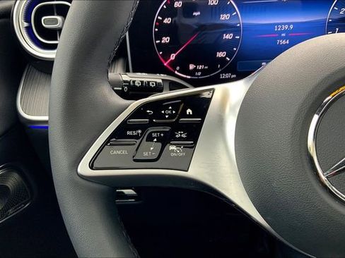 Used 2026 Mercedes-Benz GLC 300 4MATIC image 20