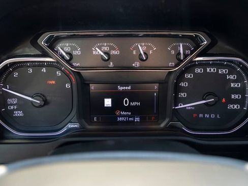 Used 2022 GMC Sierra 1500 AT4 w/ AT4 Preferred Package AWD/4WD image 25
