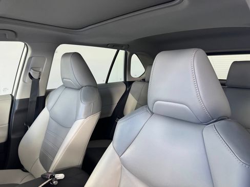 Used 2025 Toyota RAV4 XLE Premium FWD image 10