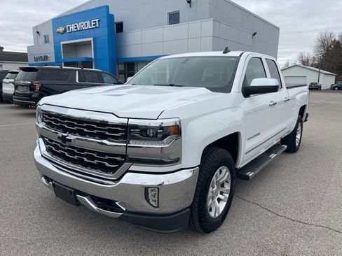 Used 2018 Chevrolet Silverado 1500 LTZ image 2