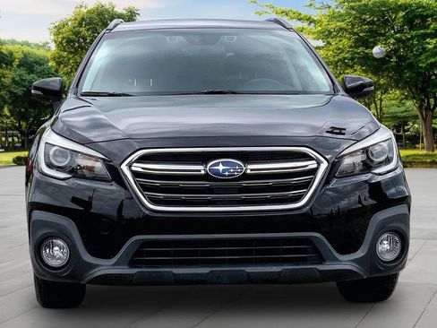 Used 2019 Subaru Outback 2.5i Touring AWD/4WD image 2