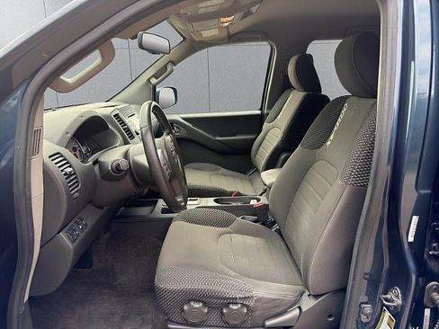 Used 2013 Nissan Frontier PRO-4X AWD/4WD image 23