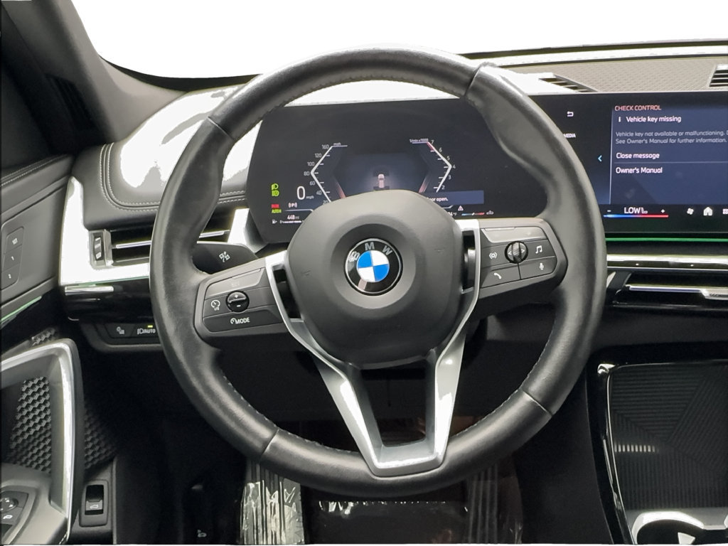 Used 2025 BMW X1 xDrive28i AWD/4WD image 39