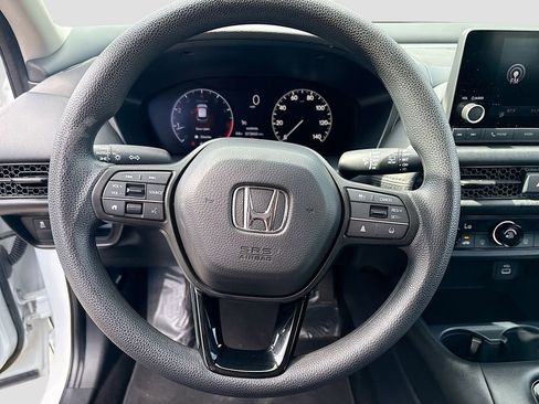 Used 2025 Honda HR-V LX image 11