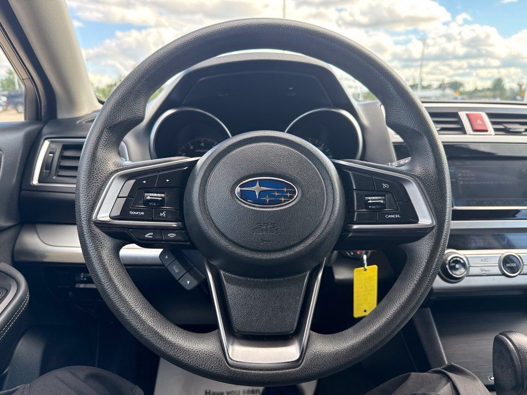 Used 2018 Subaru Outback 2.5i AWD/4WD image 11