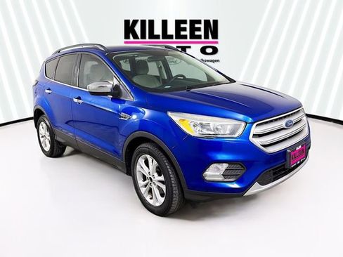Used 2018 Ford Escape SE image 1