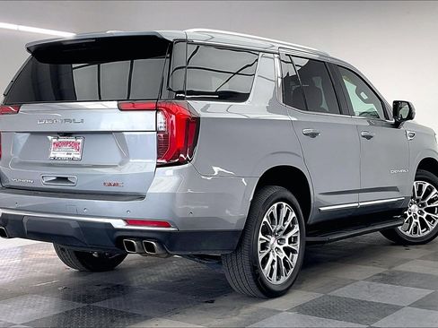 Used 2025 GMC Yukon Denali image 13