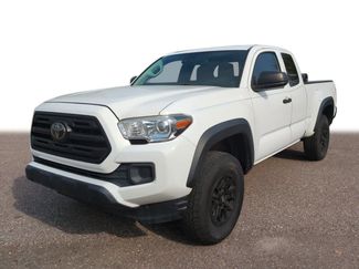 Used 2019 Toyota Tacoma SR video 1