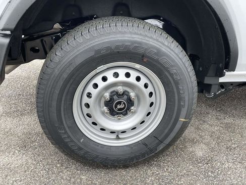 New 2025 Ford Bronco 2-Door image 7