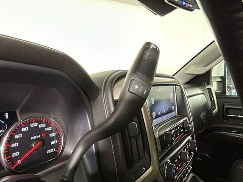 Used 2015 GMC Sierra 2500 Denali AWD/4WD image 23