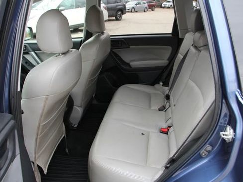 Used 2014 Subaru Forester 2.5i Premium w/ All-Weather Package image 19