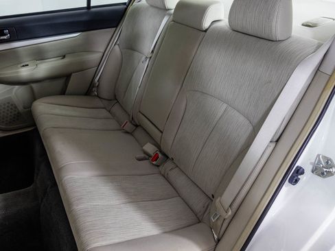 Used 2013 Subaru Legacy 2.5i Premium image 33