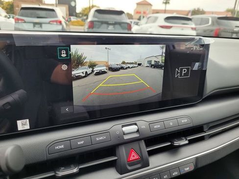 New 2025 Kia K4 LXS image 10