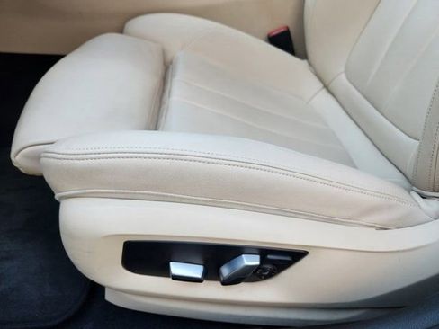 Used 2018 BMW 530i image 23