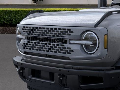 New 2025 Ford Bronco Badlands image 19