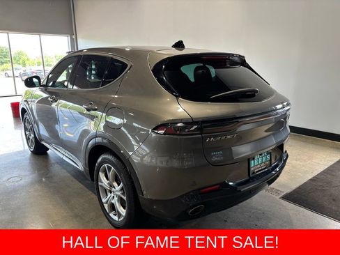 Used 2024 Dodge Hornet R/T w/ Tech Pack w/o Parking AWD/4WD image 8
