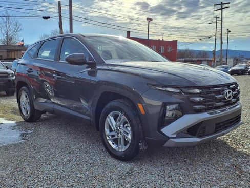 New 2026 Hyundai Tucson SE AWD/4WD image 3