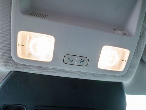 Used 2022 Ford Escape SE image 26