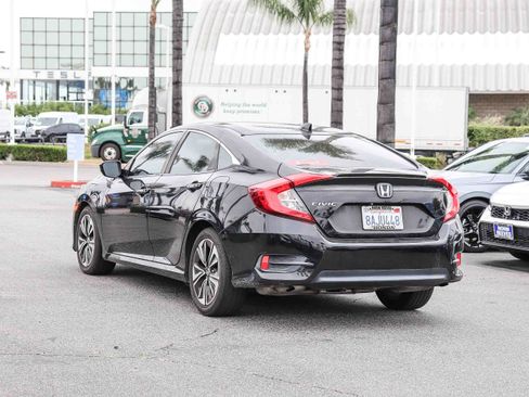 Used 2017 Honda Civic EX-T image 12