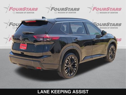 New 2026 Nissan Rogue Dark Armor FWD image 4