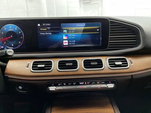 Used 2022 Mercedes-Benz GLE 350 4MATIC image 16