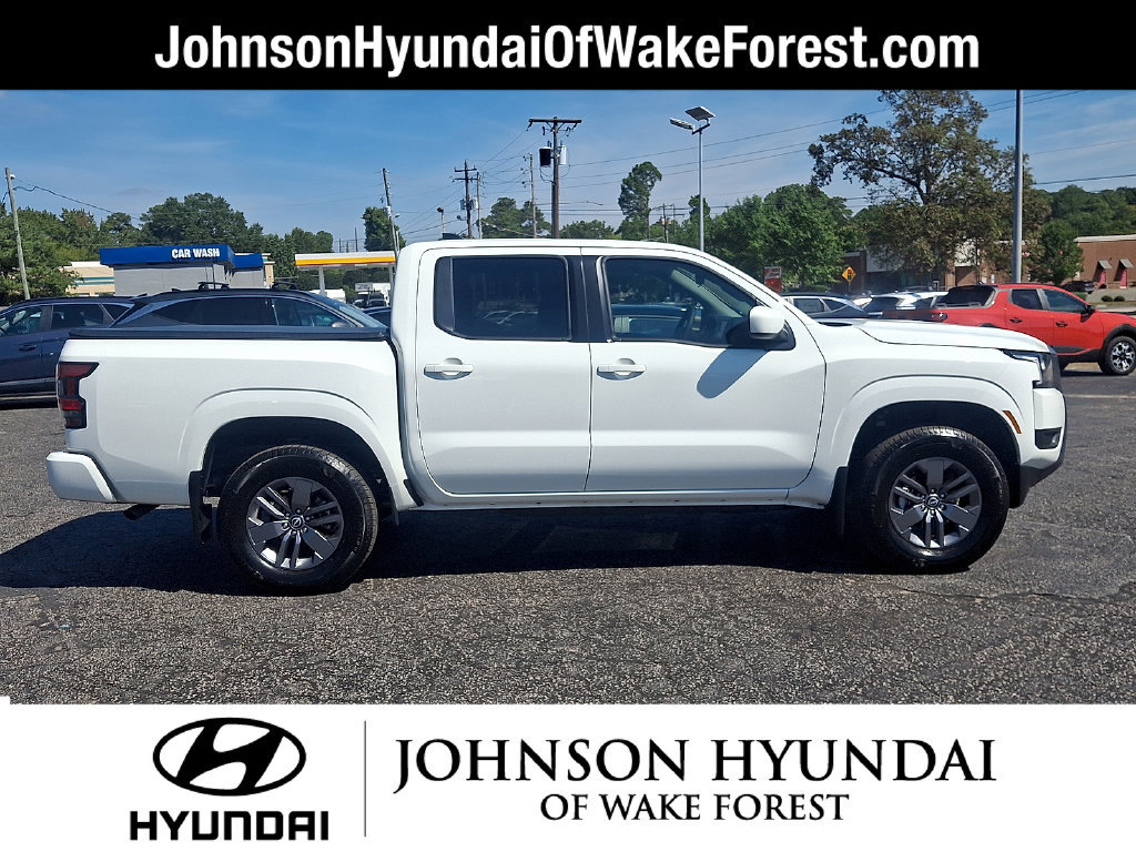 Used 2026 Nissan Frontier SV w/ All-Weather Content Package AWD/4WD image 18