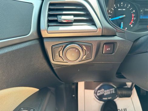 Used 2019 Ford Fusion S image 17