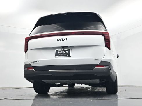 Certified 2025 Kia Carnival SX Prestige FWD image 50