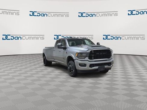 Used 2024 RAM 3500 Limited w/ Night Edition AWD/4WD image 2