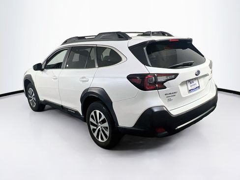 Used 2024 Subaru Outback Premium AWD/4WD image 7