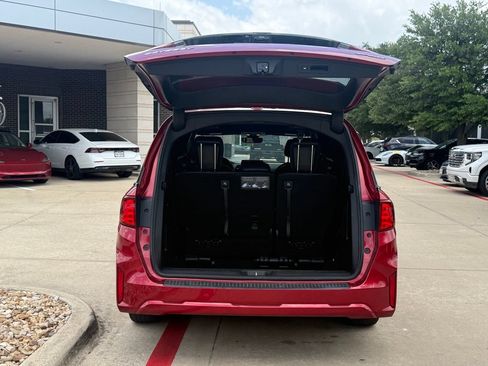 Used 2025 Honda Odyssey Sport-L image 7