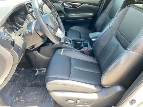 Certified 2022 Nissan Rogue Sport SL w/ Premium Package AWD/4WD image 10