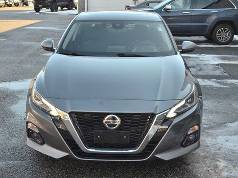 Used 2020 Nissan Altima 2.5 SV image 3